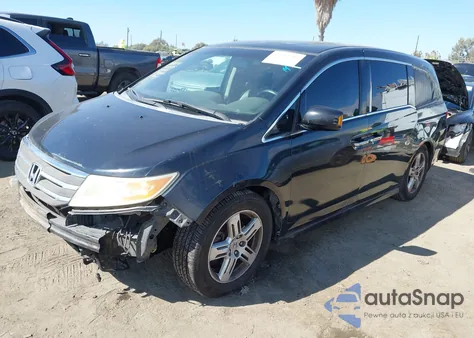 2011 Honda Odyssey Touring/Touring Elite из США, поврежденный, VIN 5FNRL5H98BB032858